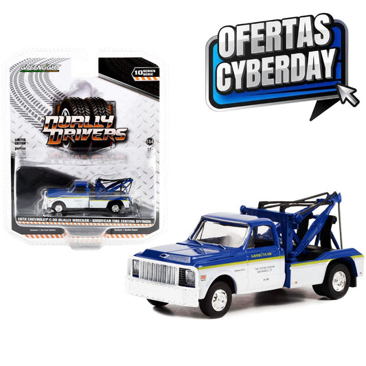1972 Chevrolet C-30 Dually Wrecker Truck Goodyear Tire Testing Division Greenlight (Cyberday)