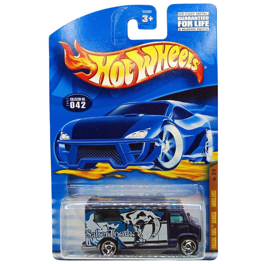 Ambulance Saber Tooth Collector #042 Hot Wheels